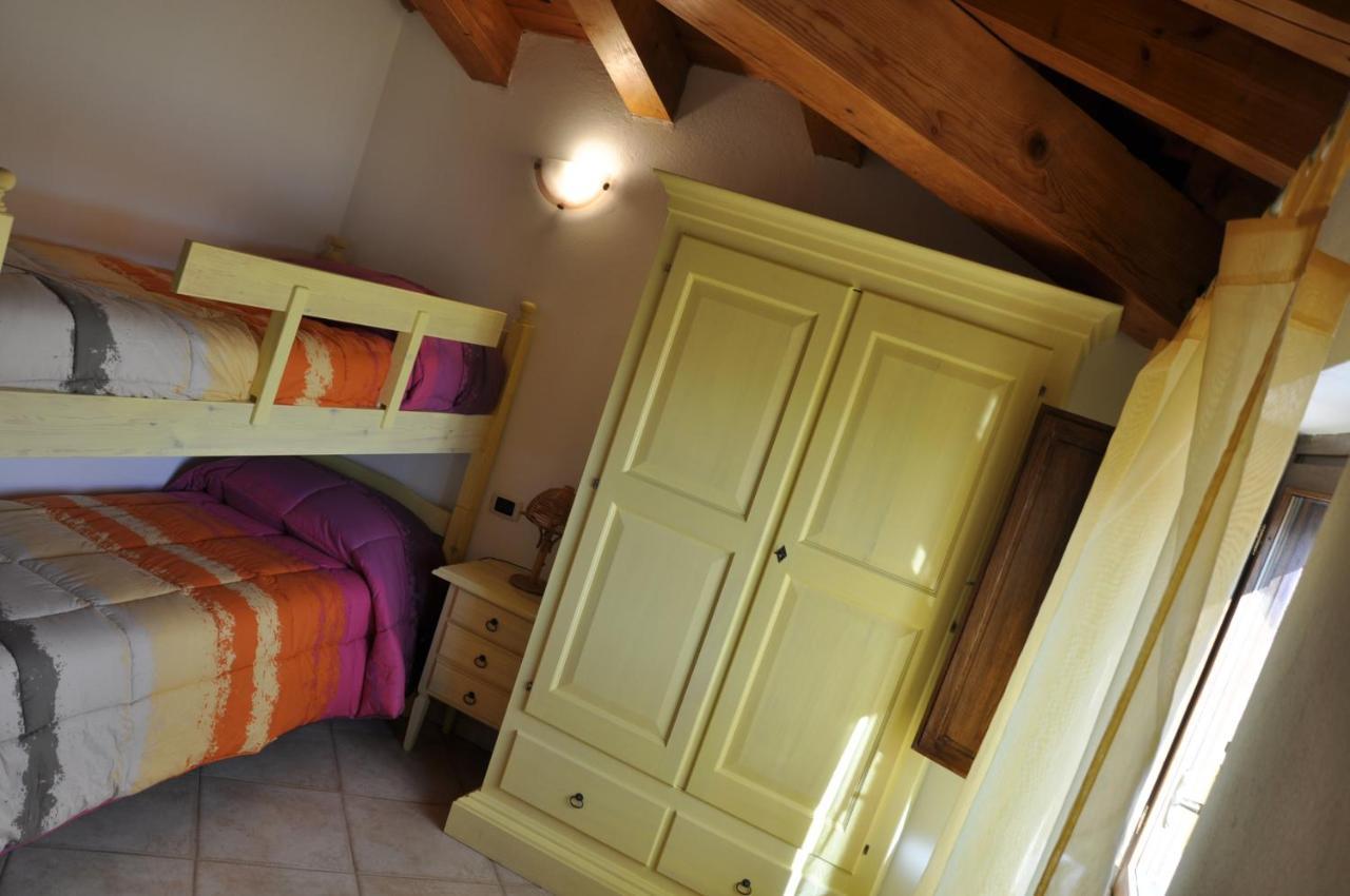 B&B Casa Ghiani Isili Екстериор снимка