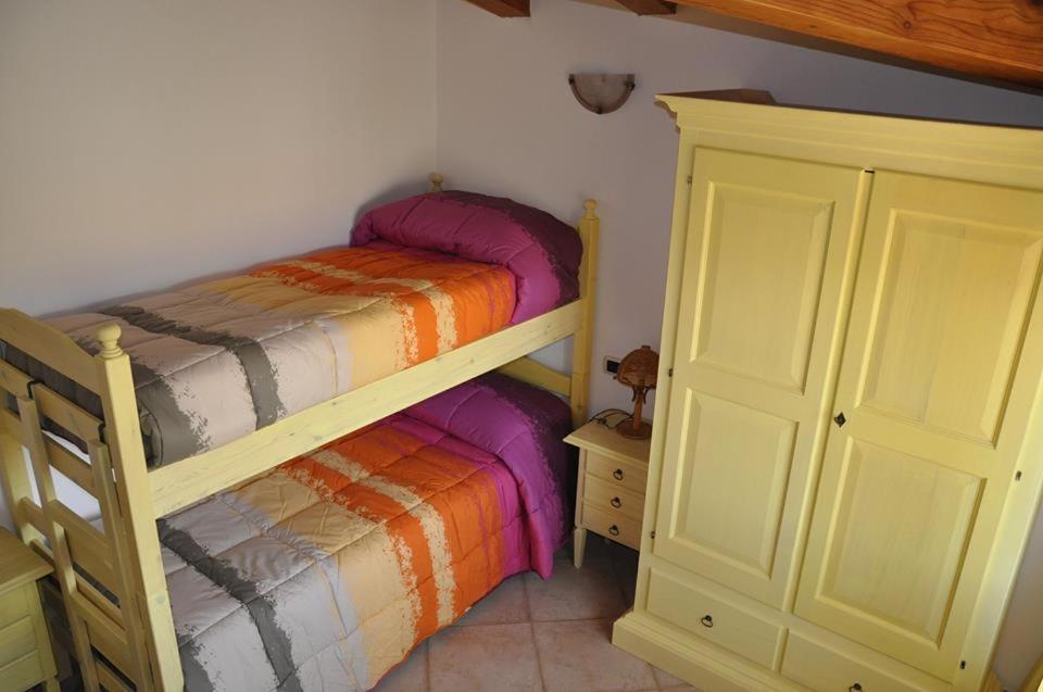B&B Casa Ghiani Isili Екстериор снимка