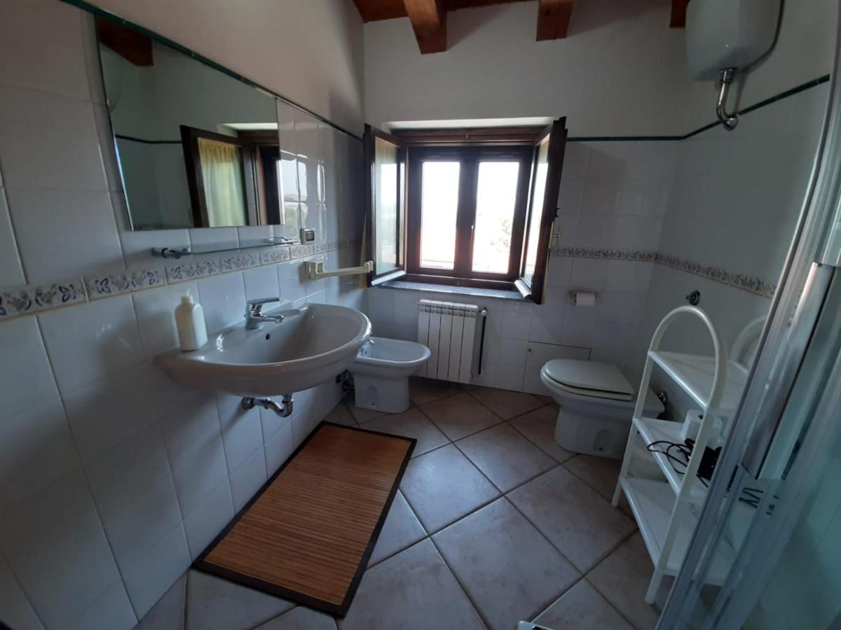 B&B Casa Ghiani Isili Екстериор снимка